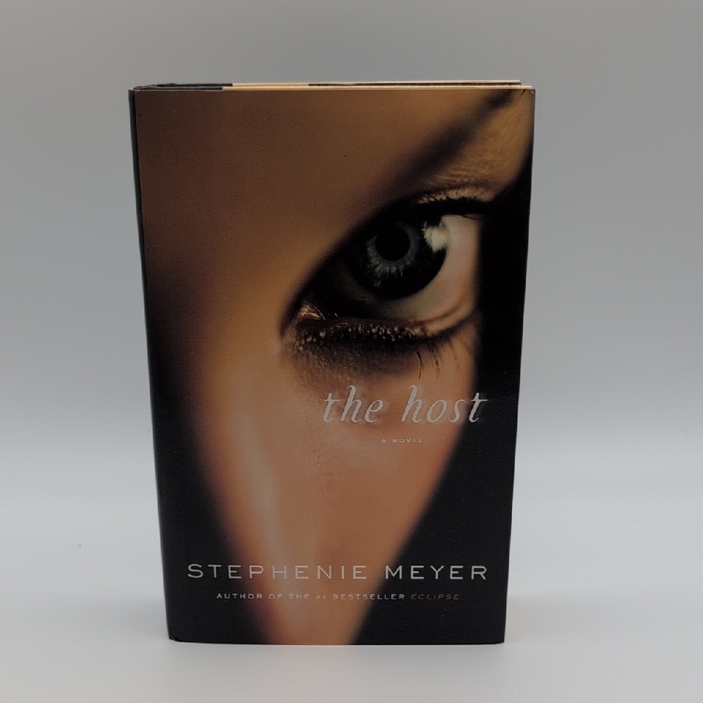 The Host by Stephenie Meyer Hardcover